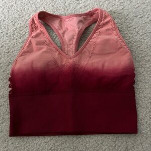 pink sports bra